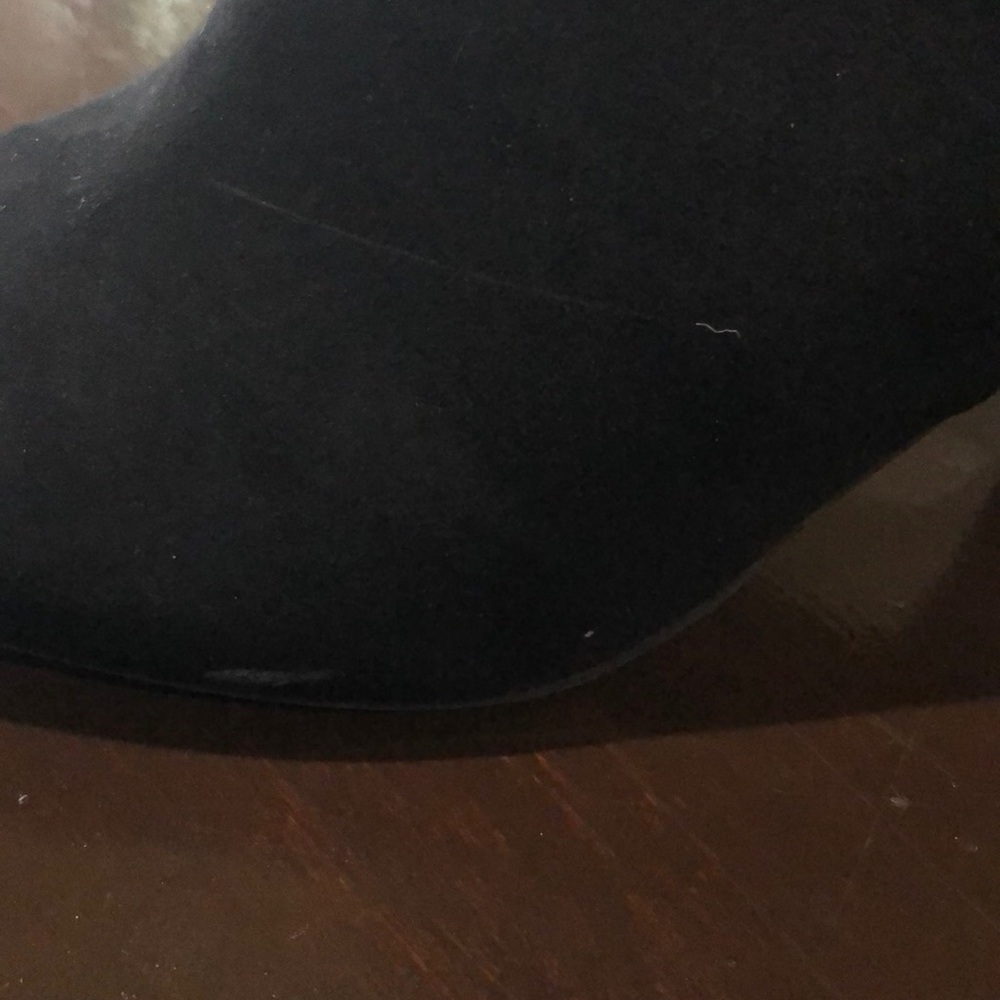 Express Booties - Picture 3 of 3
